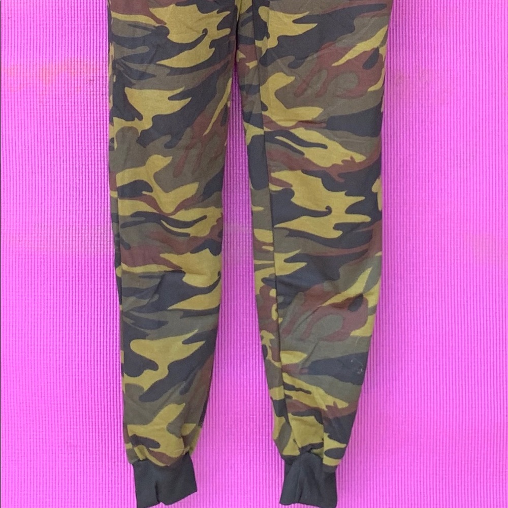 Women’s Camo Joggers